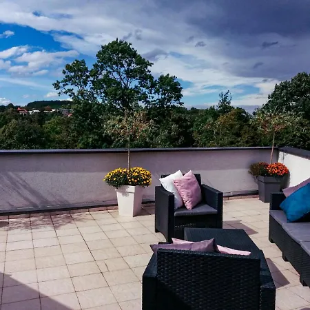 Japanski Vrt, Centar Lejlighed