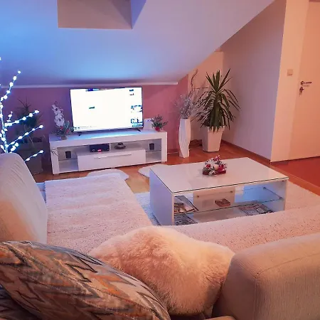 Lejlighed Japanski Vrt, Centar *