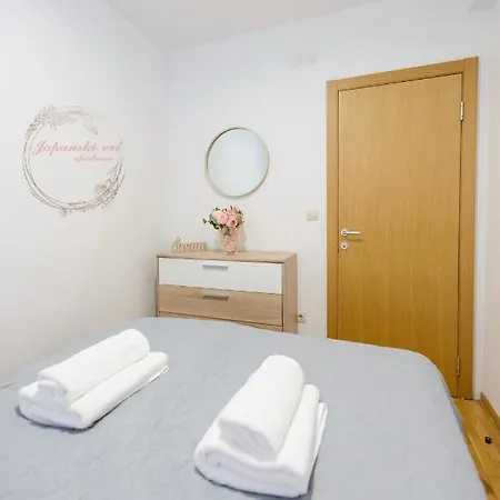 Lejlighed Japanski Vrt, Centar