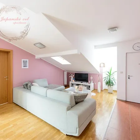 Lejlighed Japanski Vrt, Centar *